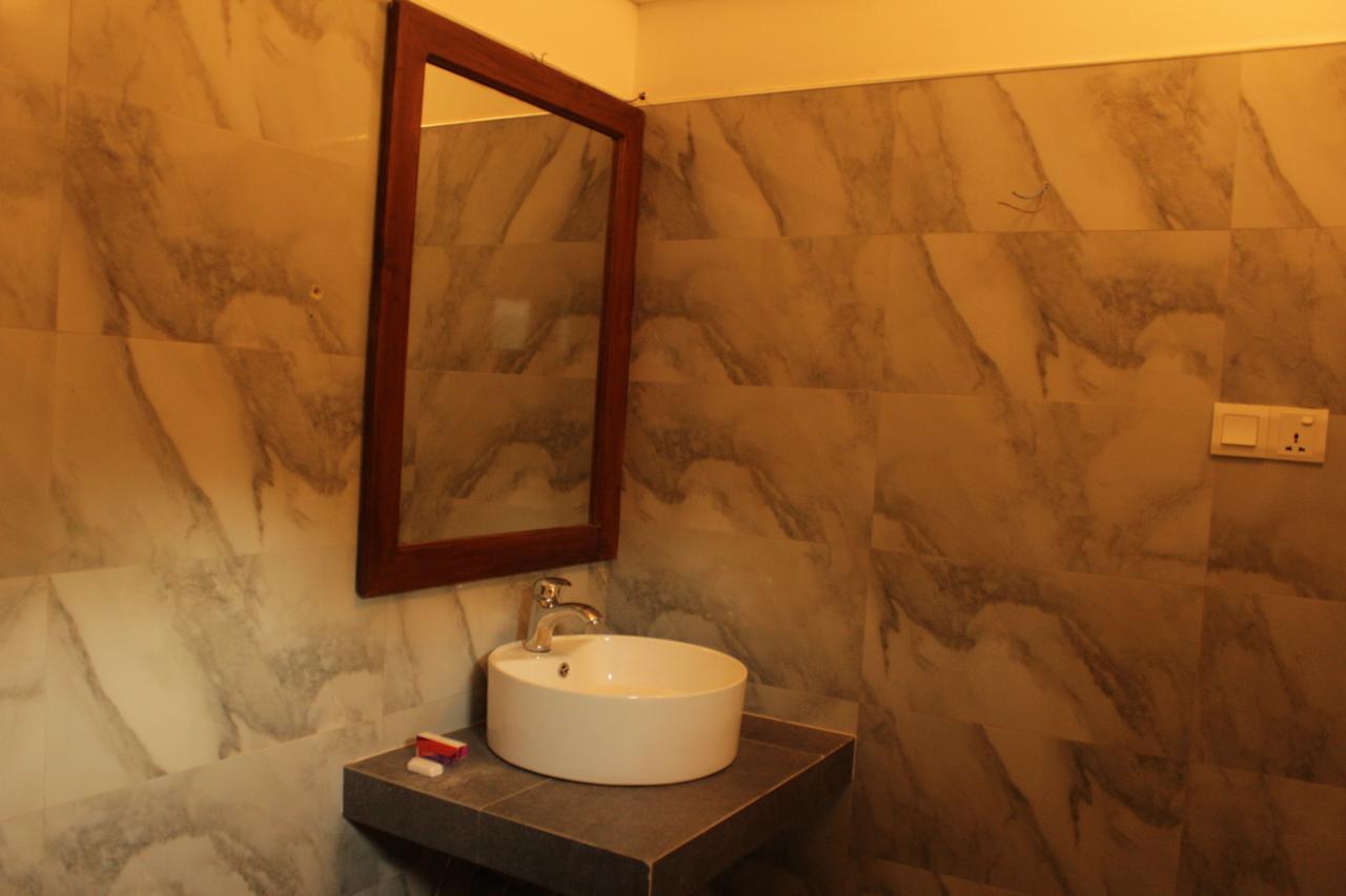 Mowgli Cottage Szigirija Kültér fotó