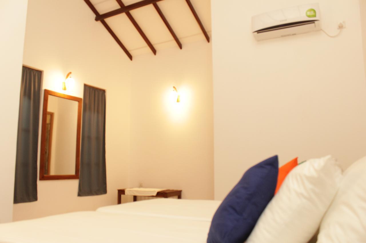 Mowgli Cottage Szigirija Kültér fotó